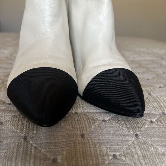 Toral Cream Leather & Black Fabric Cap Pointy Toe Boots Women EU 36 US 6 Chic - Picture 9 of 16